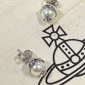 Vivienne Westwood Silver Pearl Earrings